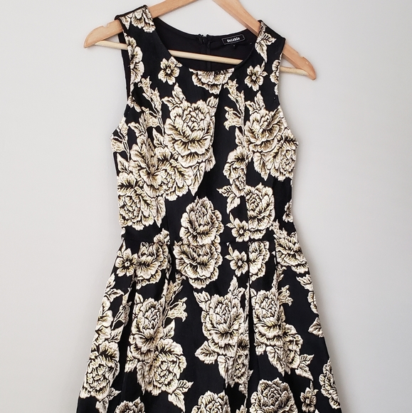 Soieblu • Modcloth Floral Design Metallic Dress - Picture 1 of 9